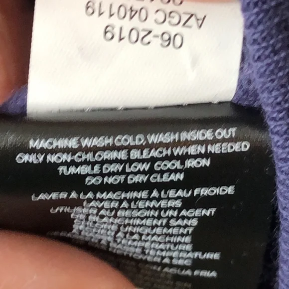 NWT Seattle Seahawks Womens OTS 1/4 zip Fleece Foil Navy NFL Team Apparel LARGE - Picture 9 of 9